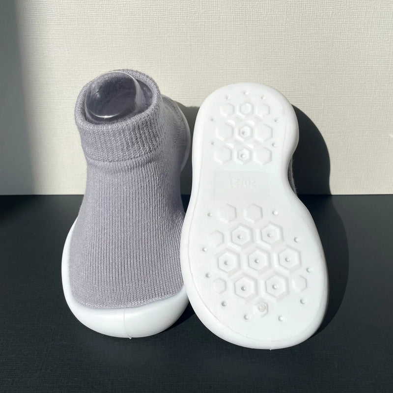 Puschies - rutschfeste & atmungsaktive Baby Barfußschuhe aus Baumwolle