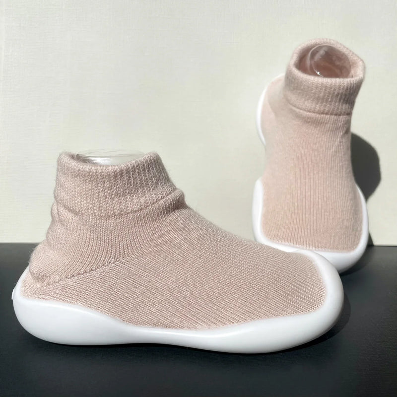 Puschies - rutschfeste & atmungsaktive Baby Barfußschuhe aus Baumwolle